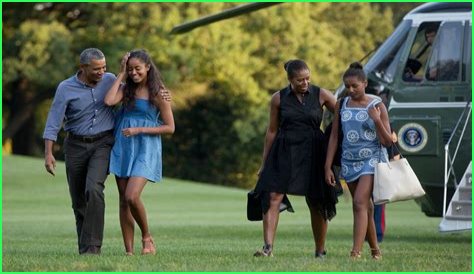 Who Are Sasha Alexander Parents And Where Are They From?